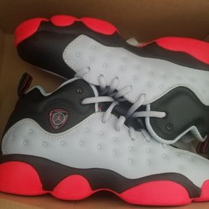 Jordan's Boys size 6.5
